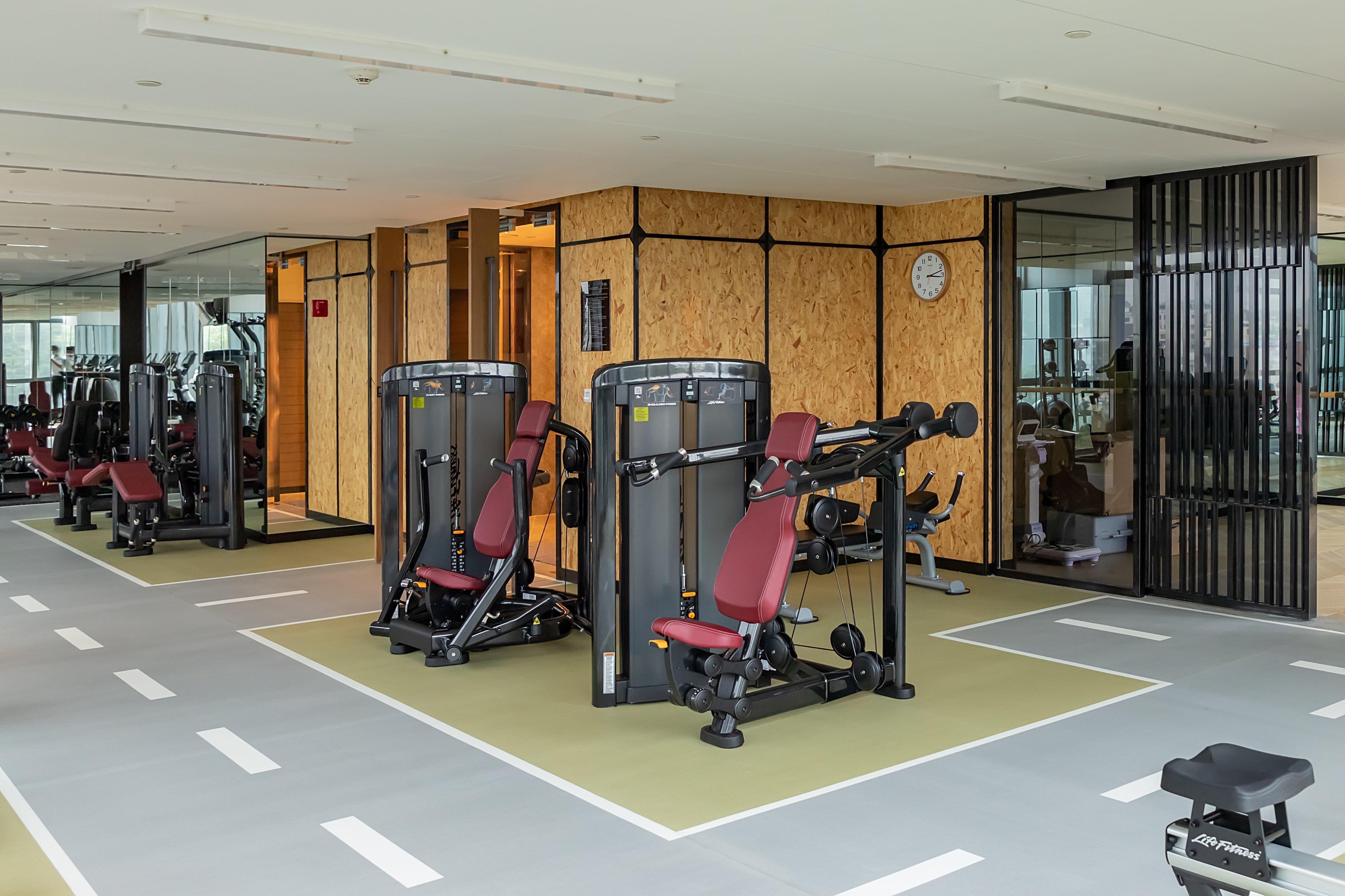 Holiday Inn Guangzhou South Lake Hotel - Ideal For Business & Leisure Екстер'єр фото